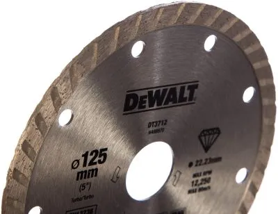 Диск алмазный отрезной Turbo (125х22.2 мм) для УШМ DeWALT DT 3712
