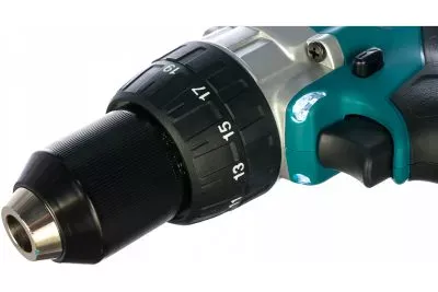 Аккумуляторная дрель-шуруповерт Makita DDF481RTE