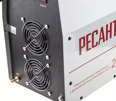 Сварочный аппарат РЕСАНТА САИ-250АД AC/DC