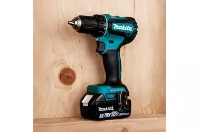 Аккумуляторная дрель-шуруповерт Makita DDF485RFE