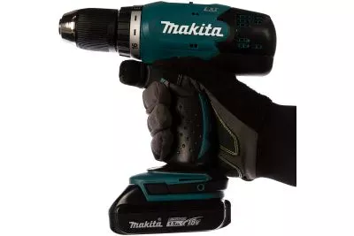 Аккумуляторная дрель-шуруповерт Makita DDF453SYE