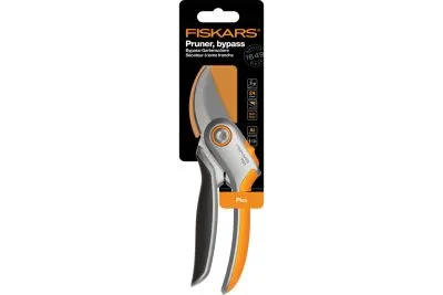 Плоскостной металлический секатор Fiskars Plus P531 1057168