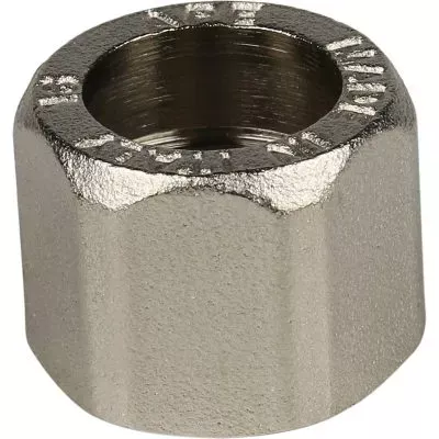 SFS-0014-001216 STOUT Тройник настенный с креплением для металлопластиковых труб винтовой