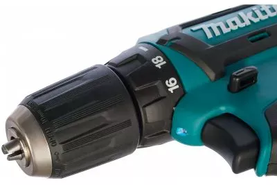 Аккумуляторная дрель-шуруповерт Makita DF331DWYE