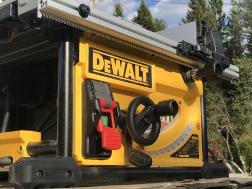 Настольная пила DEWALT DWE7492