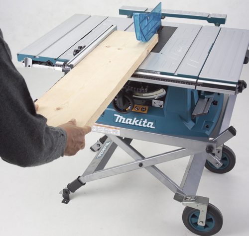 Настольная пила Makita MLT100