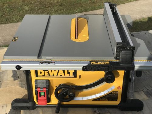 Настольная пила DEWALT DWE7492