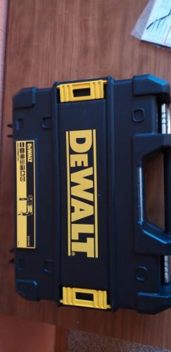 Перфоратор DeWALT D 25143 K