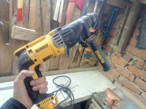 Перфоратор DeWALT D 25144 K