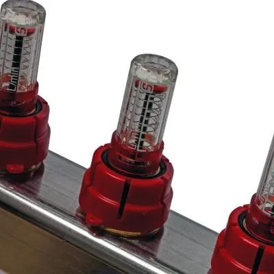 Фото SMS 0907 000006 STOUT Коллектор из нержавеющей стали в сборе с расходомерами 6 вых. SMS 0907 000006 STOUT Коллектор из нержавеющей стали в сборе с расходомерами 6 вых.